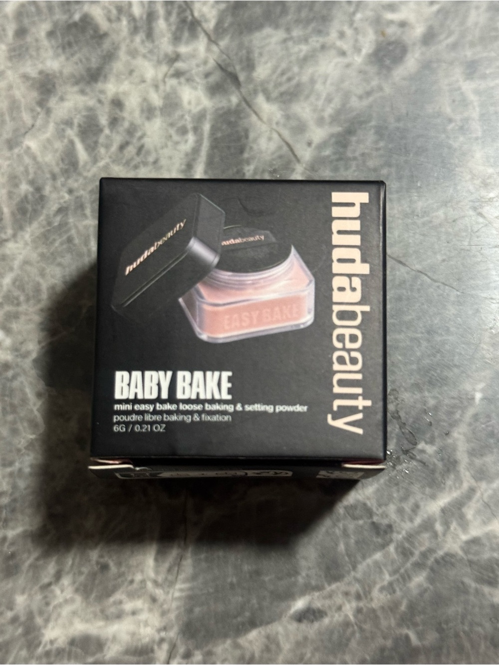 HUDA BEAUTY Baby Bake Mini Loose Setting Powder - pound cake